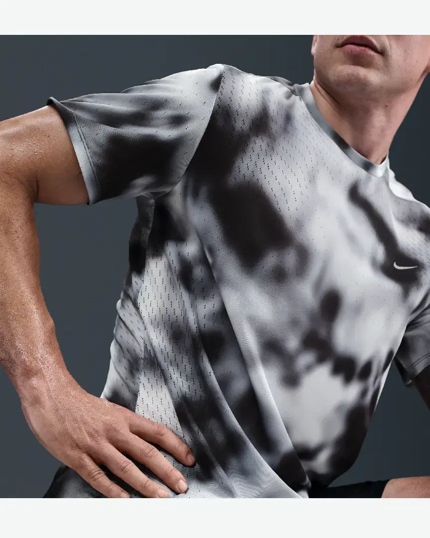 Camiseta de manga corta Dri-Fit Adv Nike Running Division Breathe M - HJ4148-010 (2) au meilleur prix !