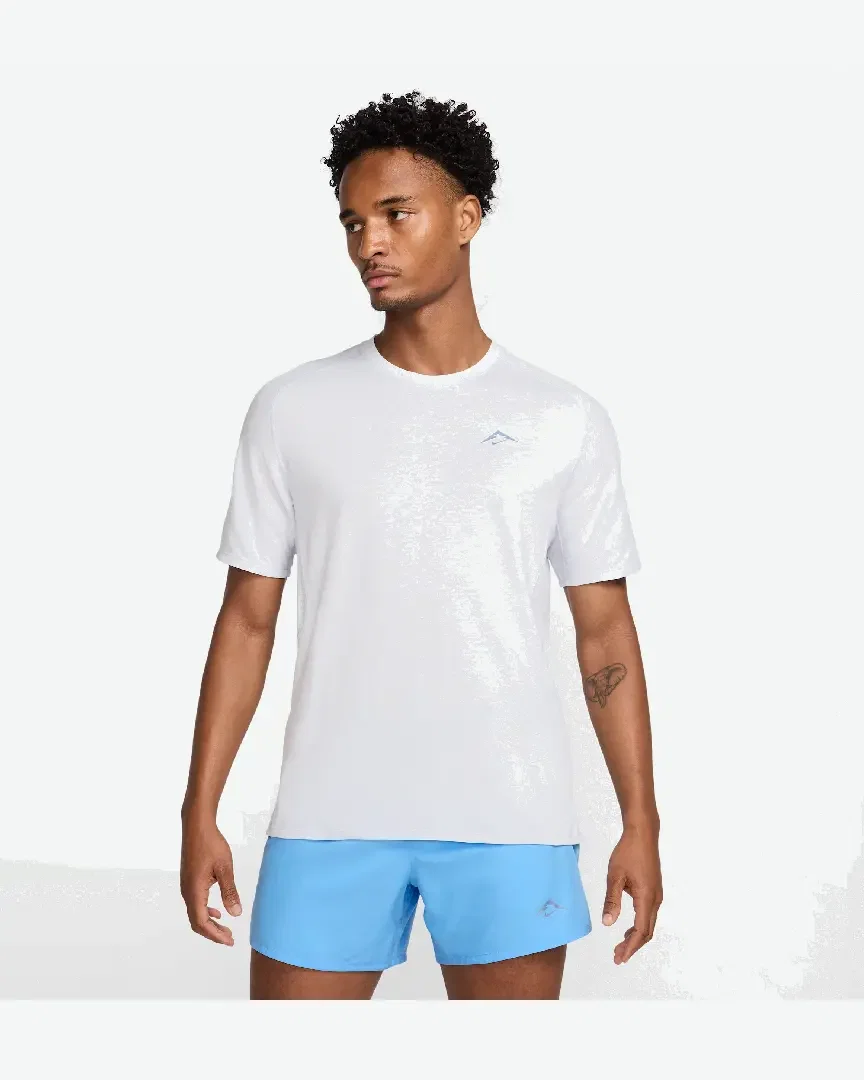 Camiseta Nike Solar Chase Hombre