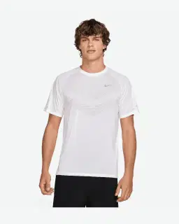 Camiseta Nike Stride Maratón de Berlín Hombre – 1/4