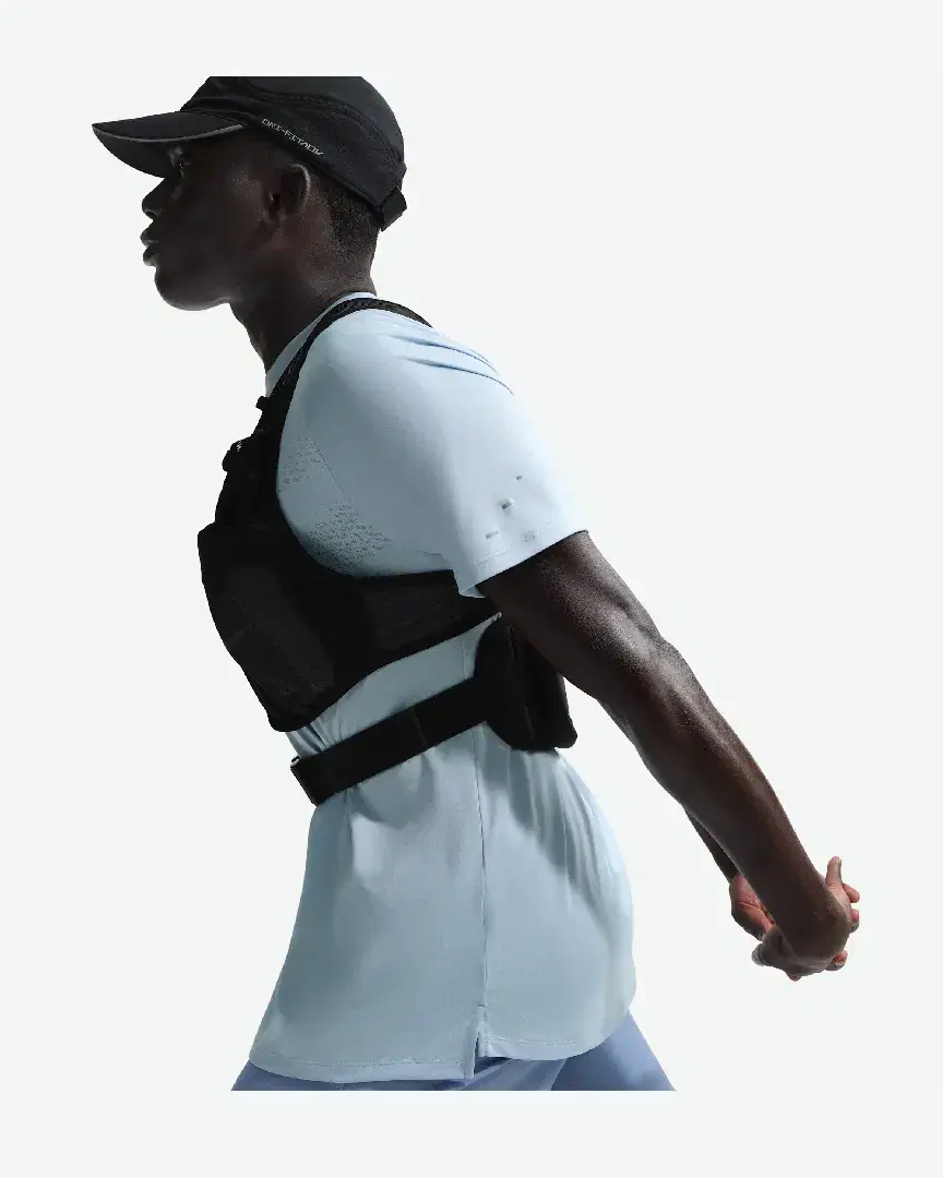 Camiseta de manga corta con patrones reflectantes Dri-Fit Adv Nike Stride M - HV5203-440 (2) au meilleur prix !