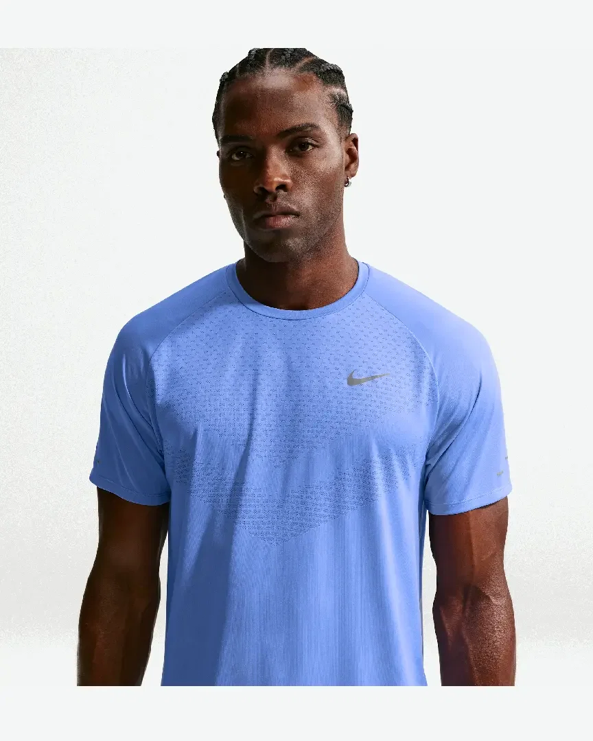 Camiseta de invierno de manga corta Dri-Fit Nike Stride Hombre