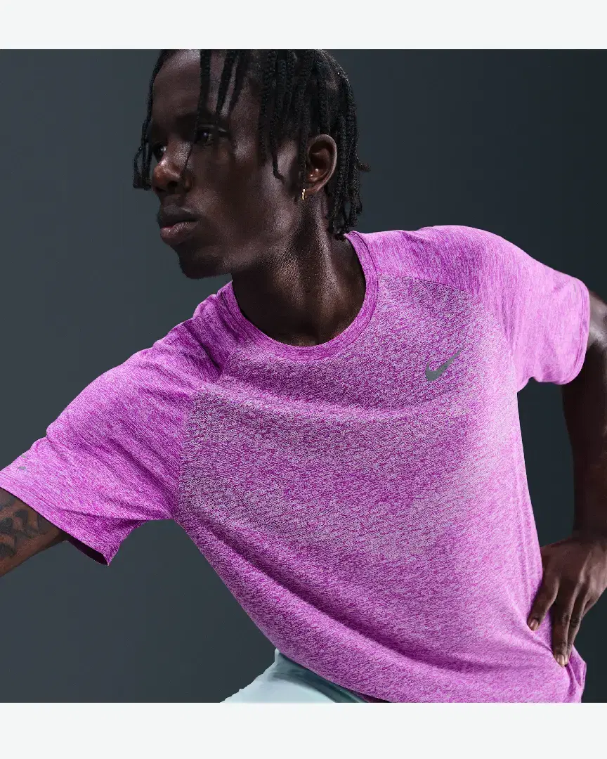 Camiseta Nike Stride M - HV5203-551 (2) au meilleur prix !