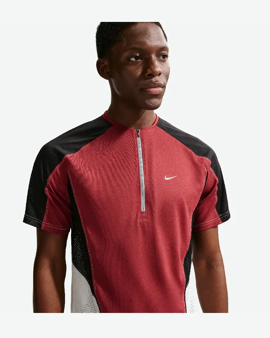 Camiseta de Manga Corta Dri-Fit Nike Retro Hombre