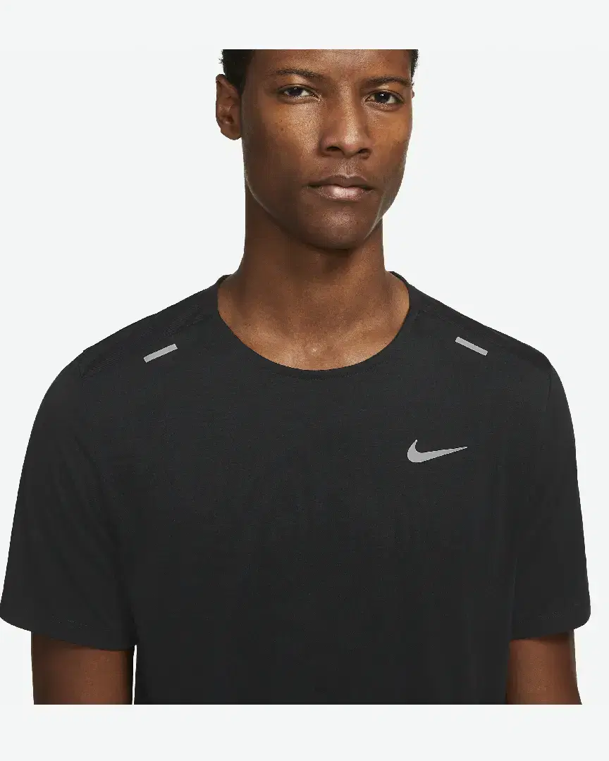 Camiseta de Manga Corta Dri-Fit Nike Rise 365 M - CZ9184-013 (2) au meilleur prix !