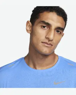 Camiseta de Manga Corta Dri-Fit Nike Rise 365 Hombre – 3/4