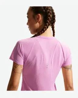 Camiseta de manga corta Dri-Fit Nike Swift Breathe Mujer – 2/4