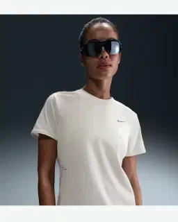 Camiseta de Manga Corta Dri-Fit Nike Swift Wool Mujer – 1/4