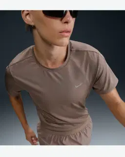 Camiseta de Manga Corta Dri-Fit Nike Swift Wool Mujer – 3/4