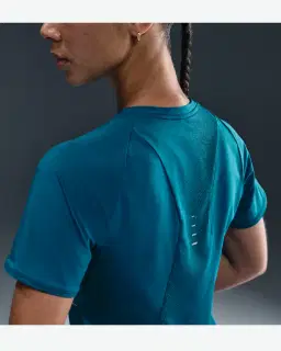 Camiseta de Manga Corta Dri-Fit Nike Swift Wool Mujer – 2/4