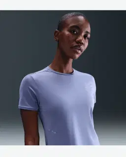 Camiseta de Manga Corta Dri-Fit Nike Swift Wool Mujer – 1/4