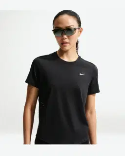 Camiseta de Manga Corta Dri-Fit Nike Swift Wool Mujer – 1/4