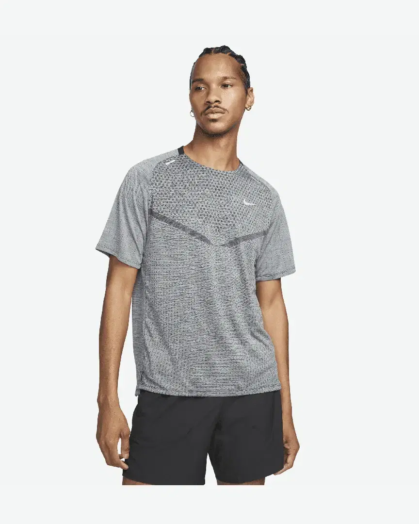 Camiseta de manga corta Dri-Fit Nike Techknit Adv M - DM4753-010 (0) au meilleur prix !
