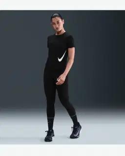 Camiseta de manga corta Dri-Fit Nike Tempo Swoosh Run Mujer – 4/4