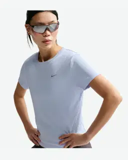 Camiseta de manga corta Dri-Fit Nike Tempo Mujer – 1/4