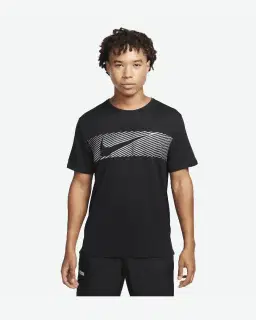 Camiseta de manga corta Dri-Fit UV Nike Miler Flash Hombre – 1/4