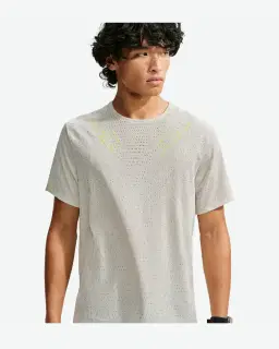 Camiseta de manga corta Dri-Fit Adv Nike Aeroswift Hombre – 1/4