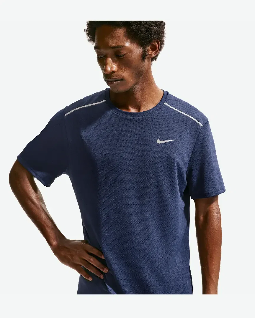 Camiseta de manga corta con protección UV Dri-Fit Nike Miler Hombre