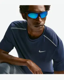 Camiseta de manga corta con protección UV Dri-Fit Nike Miler Hombre – 3/4