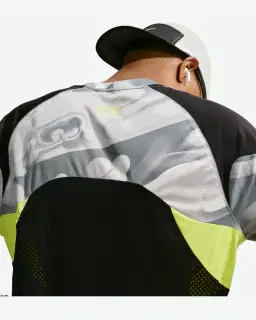 Camiseta de Manga Corta Impresa Nike Dri-Fit Hombre – 2/4