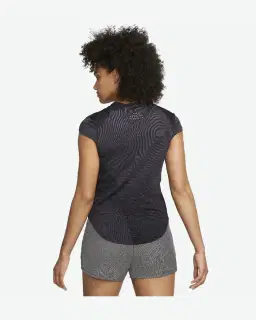 Camiseta de manga corta Nike Dri-FIT Run Division Mujer – 2/4