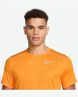 Camiseta de manga corta y estampados Nike Miler Hombre – 3/4