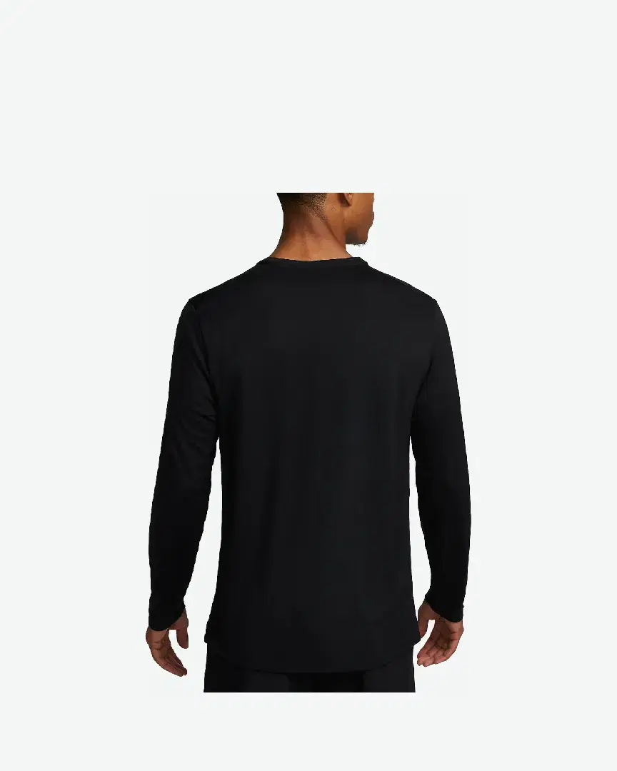 Camiseta de manga larga Nike M Nk Df Uv Miler Top Ls M - FB7070-010 (1) au meilleur prix !