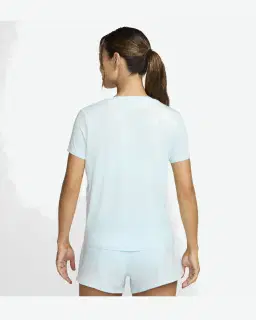 T-shirt de estampado y mangas cortas Dri-Fit Nike One Mujer – 2/4
