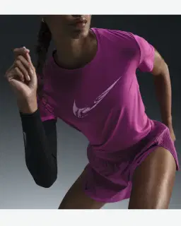 T-shirt de estampado y mangas cortas Dri-Fit Nike One Mujer – 2/4