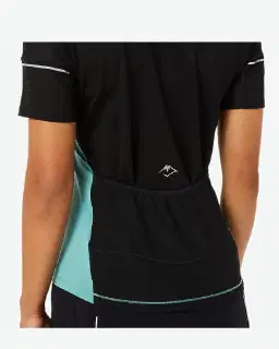 Camiseta Asics Fujitrail Mujer – 5/7