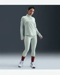 Camiseta de segunda capa Dri-Fit con cremallera 1/4 Nike Trail Mujer – 4/4
