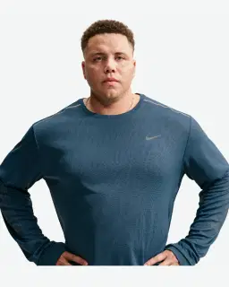 Camiseta de invierno de manga larga y protección UV Dri-Fit Nike Miler Hombre – 1/4