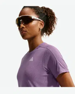 Camiseta Dri-Fit Nike ACG Mujer – 3/4