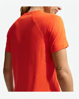 Camiseta Dri-Fit Nike ACG Mujer – 2/4