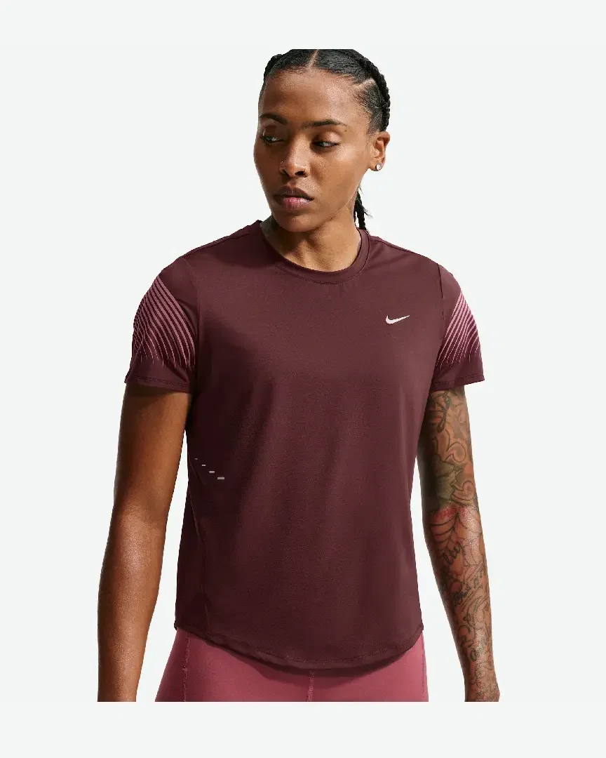 Camiseta Dri-Fit Nike Swift W