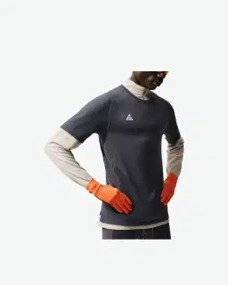 Camiseta de Trail Hombre Dri-Fit Adv Nike Acg « Solar Chase » Hombre – 1/4