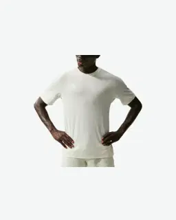 Camiseta de Trail Hombre Dri-Fit Adv Nike Acg « Solar Chase » Hombre – 1/2