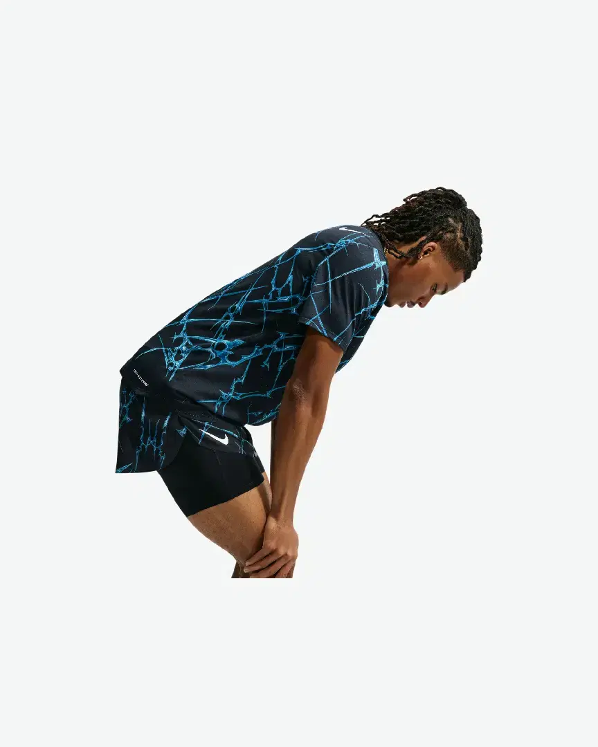 Camiseta Nike Aeroswift M - IM5365-010 (2) au meilleur prix !