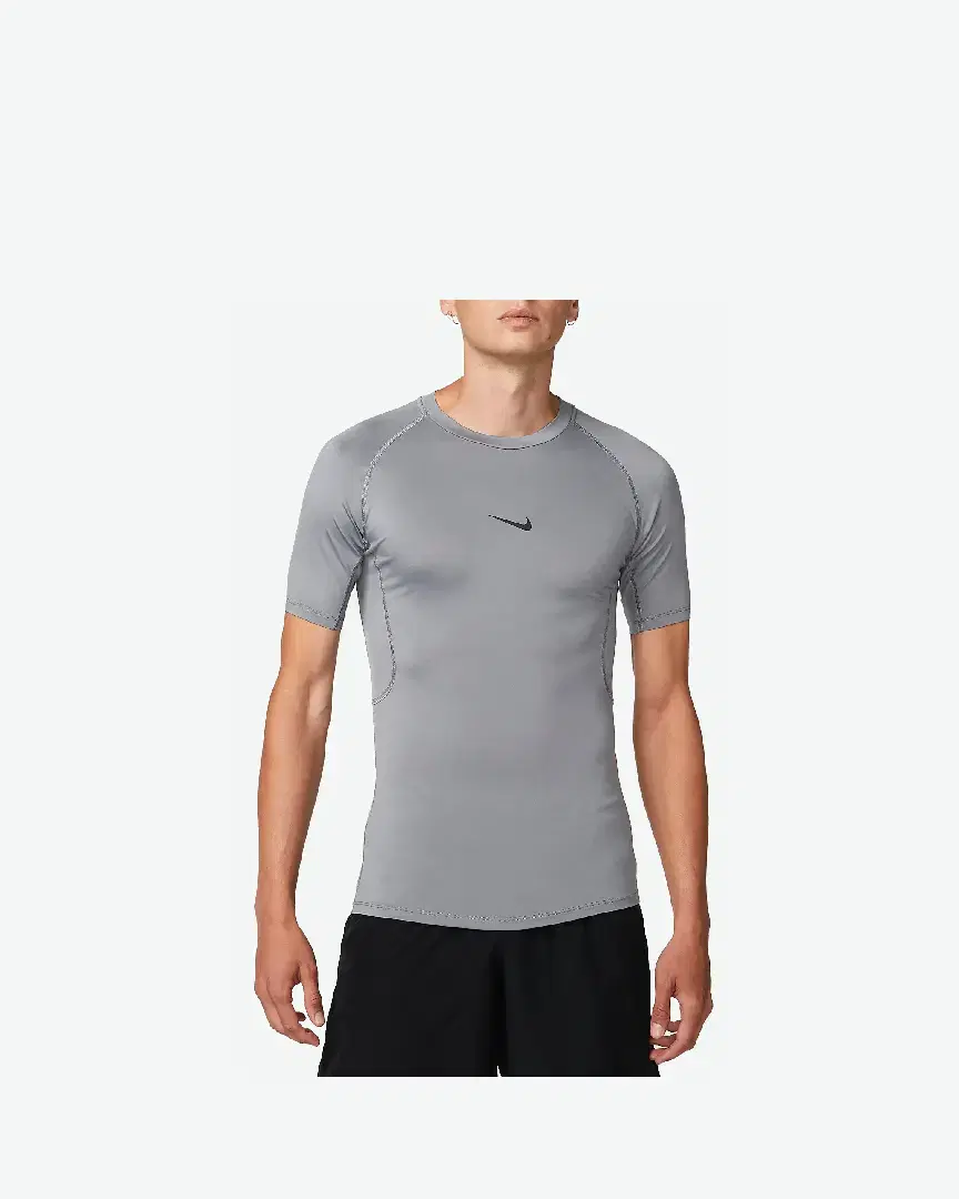 Camiseta Nike Pro M - FB7932-084 (0) au meilleur prix !