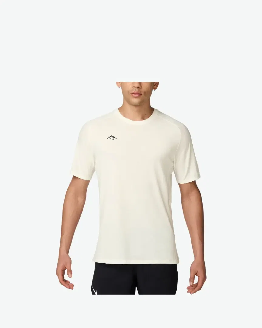 Camiseta Nike Solar Chase Hombre