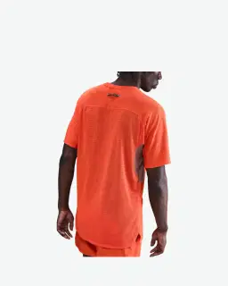 Camiseta Nike Solar Chase Hombre – 2/2