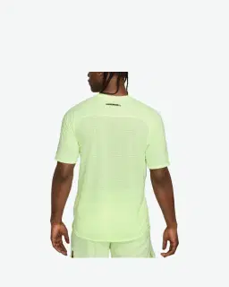 Camiseta Nike Solar Chase Hombre – 2/2