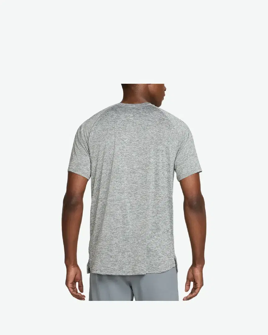 Camiseta Nike Stride M - HV5203-084 (1) au meilleur prix !