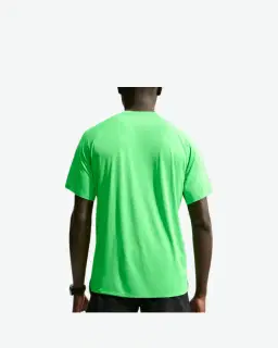 Camiseta de invierno de manga corta Dri-Fit Nike Stride Hombre – 2/4
