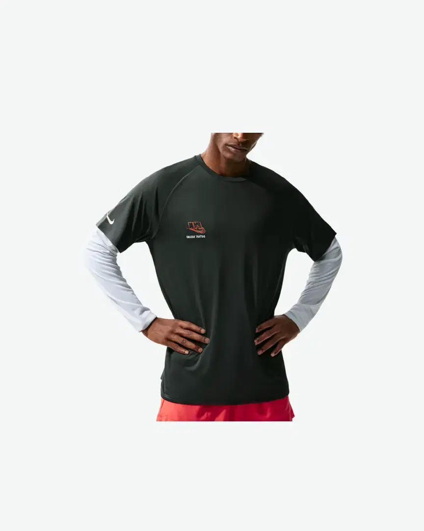 Camiseta de manga corta con patrones reflectantes Dri-Fit Adv Nike Stride M - IO0543-317 (0) au meilleur prix !