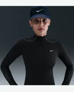 Camiseta Therma-Fit Adv A 1/4 De Cremallera Con Motivos Reflectantes Nike Swift Mujer – 1/4