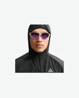 Chaqueta con capucha Nike ACG Aireez Hombre – 2/4