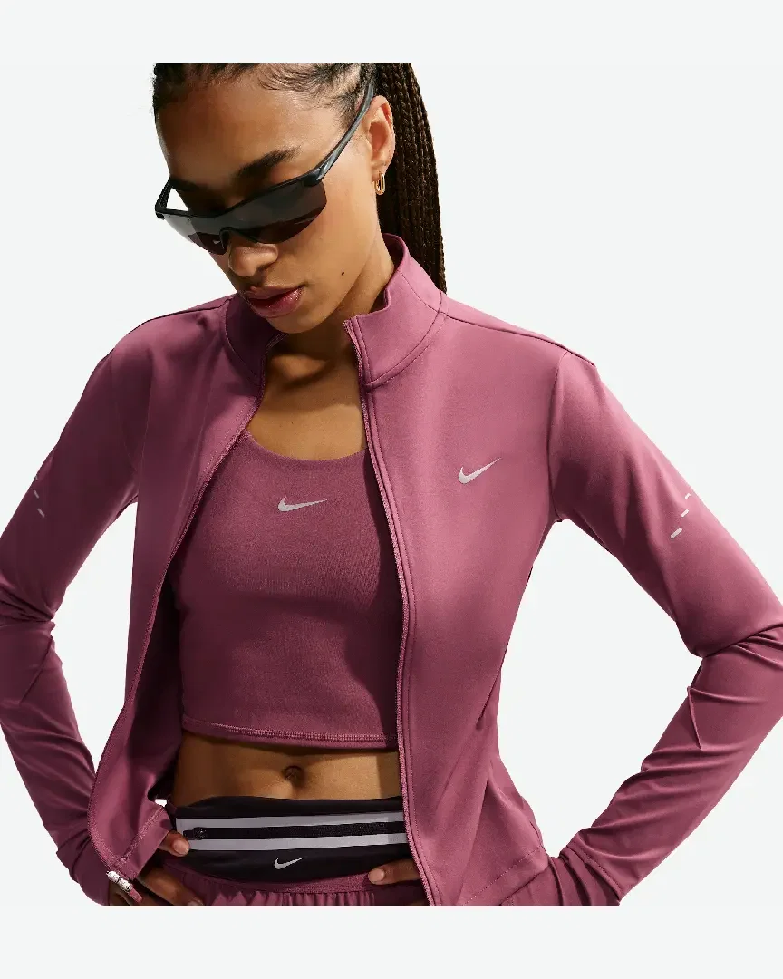 Camiseta de cuello alto Nike Therma-Fit Swift W
