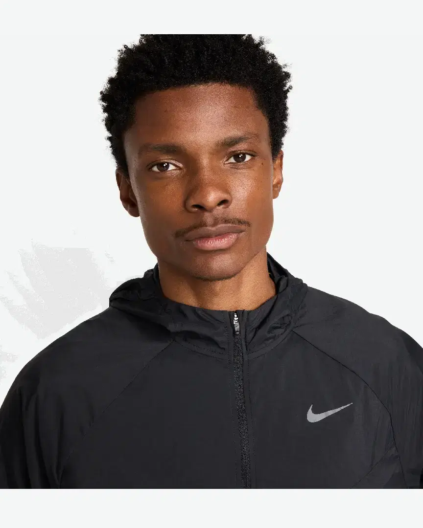 Chaqueta con capucha Nike Stride Eliud Kipchoge M - HV4548-010 (2) au meilleur prix !