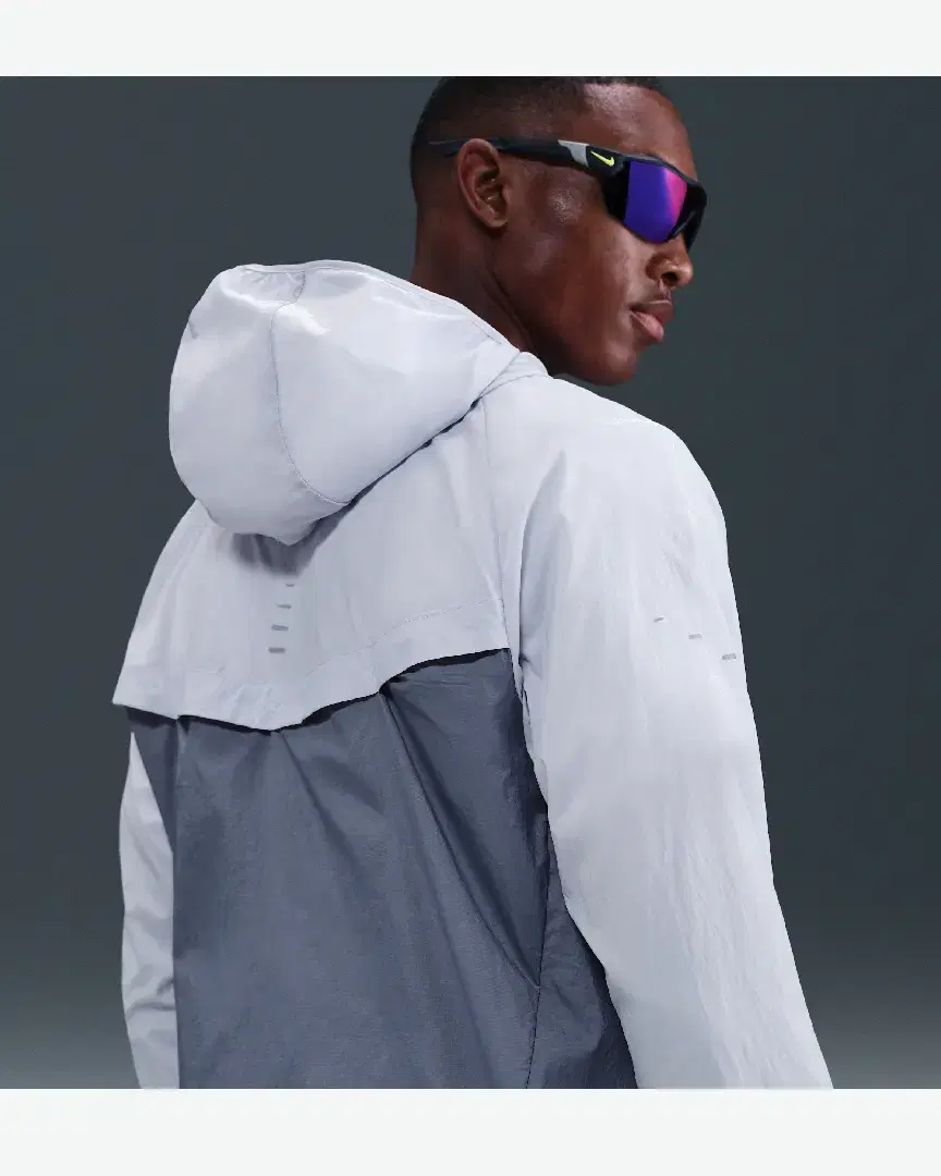 Chaqueta con capucha Nike Stride Eliud Kipchoge M - HV4548-057 (1) au meilleur prix !
