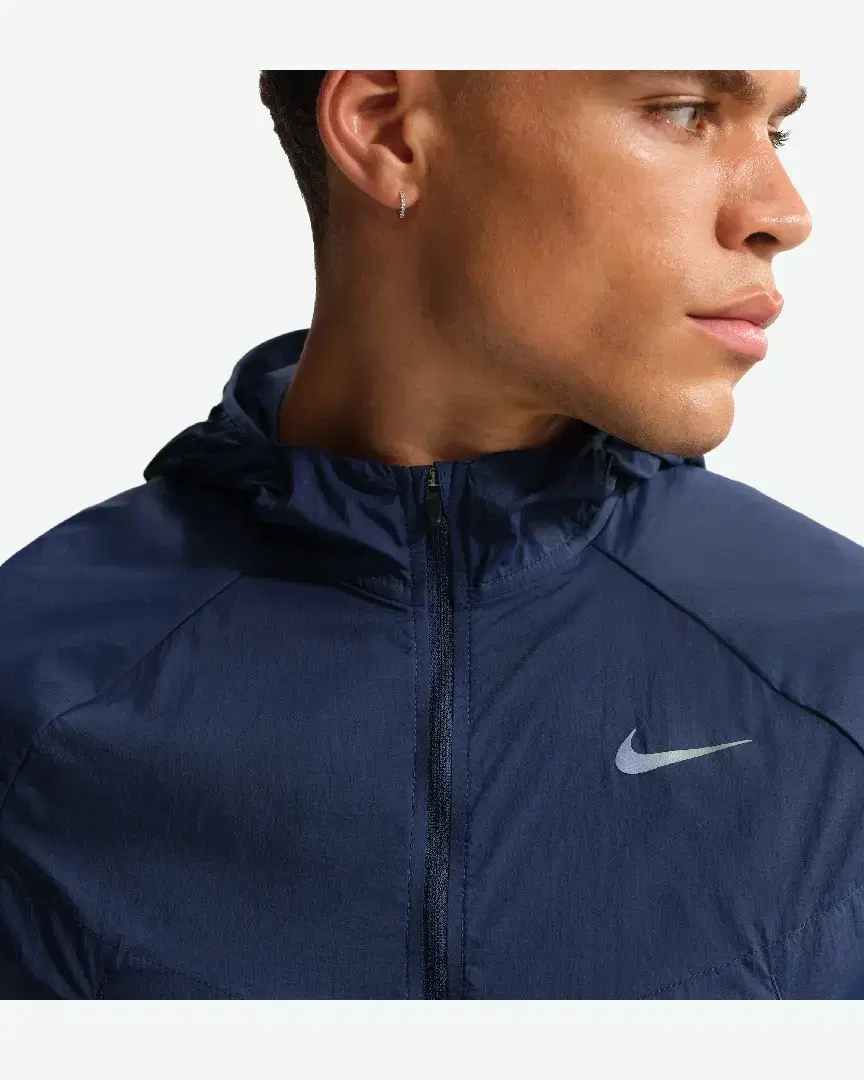 Chaqueta con capucha Nike Stride Eliud Kipchoge M - HV4548-410 (2) au meilleur prix !